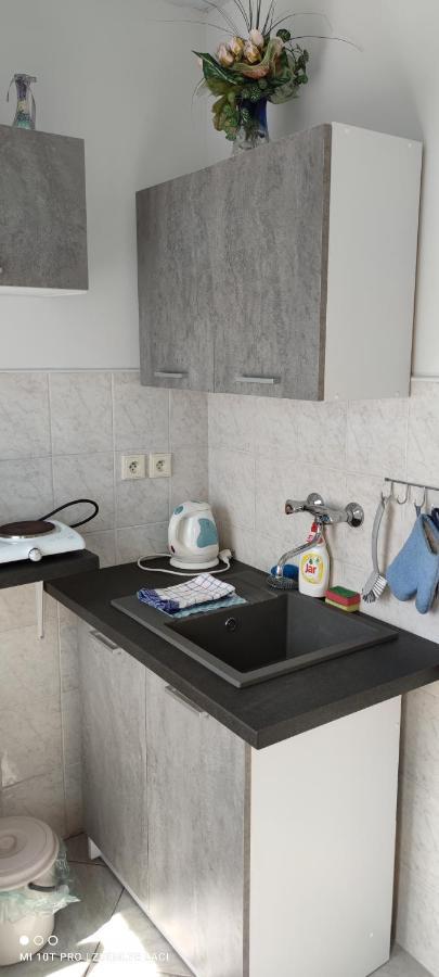 דירות Veľký Meder Hodosi Apartman מראה חיצוני תמונה